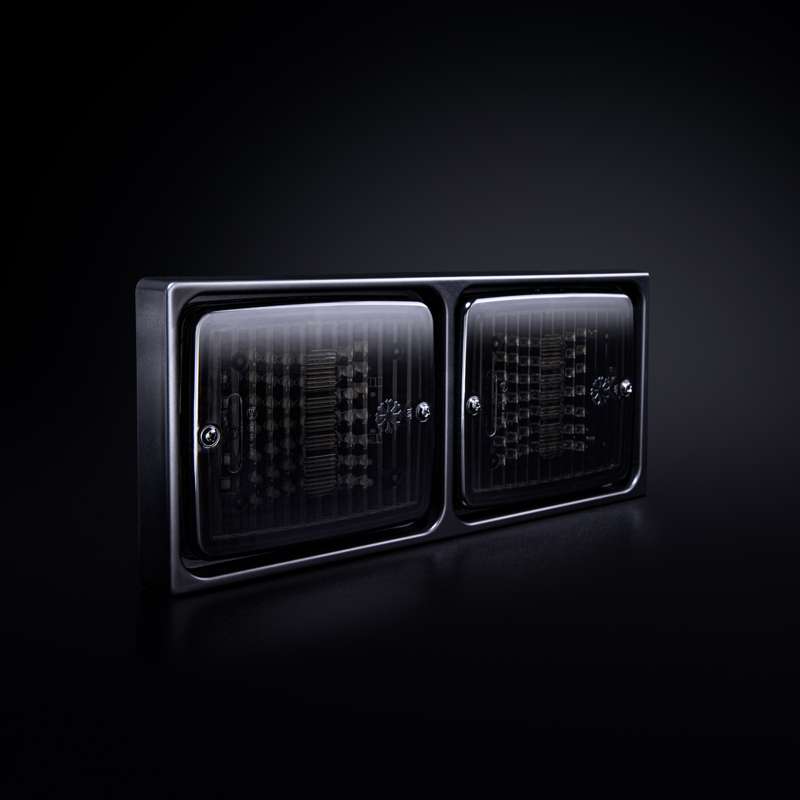 IZE LED FRAME DOUBLE- HORIZONTAL